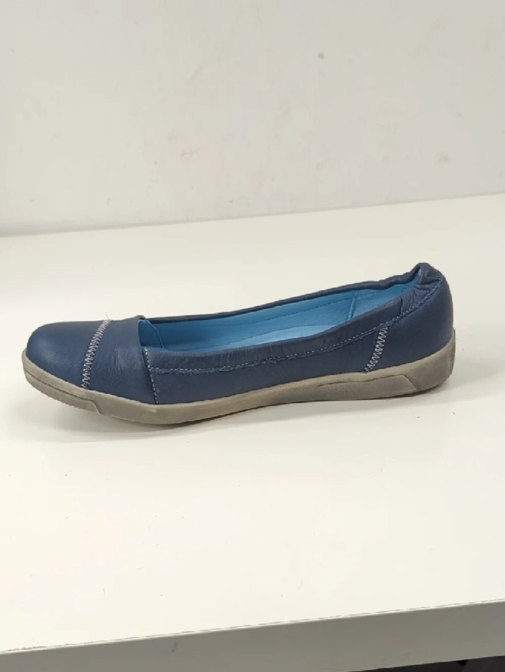 New CLOUD Womens Acacia Blue Ballet Flats Size EU 41, US 10.5-11